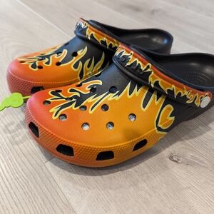 Crocs Classic Clog Flames Cheetos